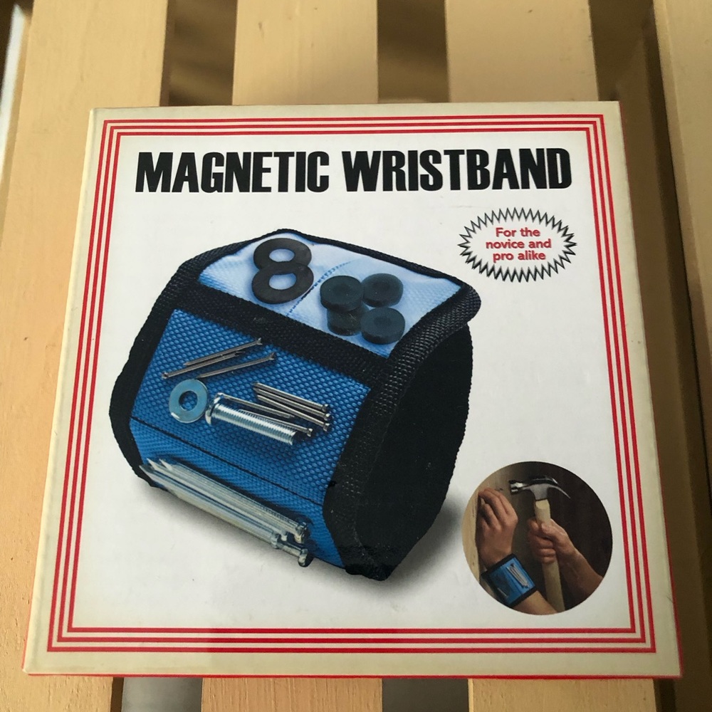 Magnetic Wrist Band 🛠️ Perfect for Handyman or Mechanic NTW